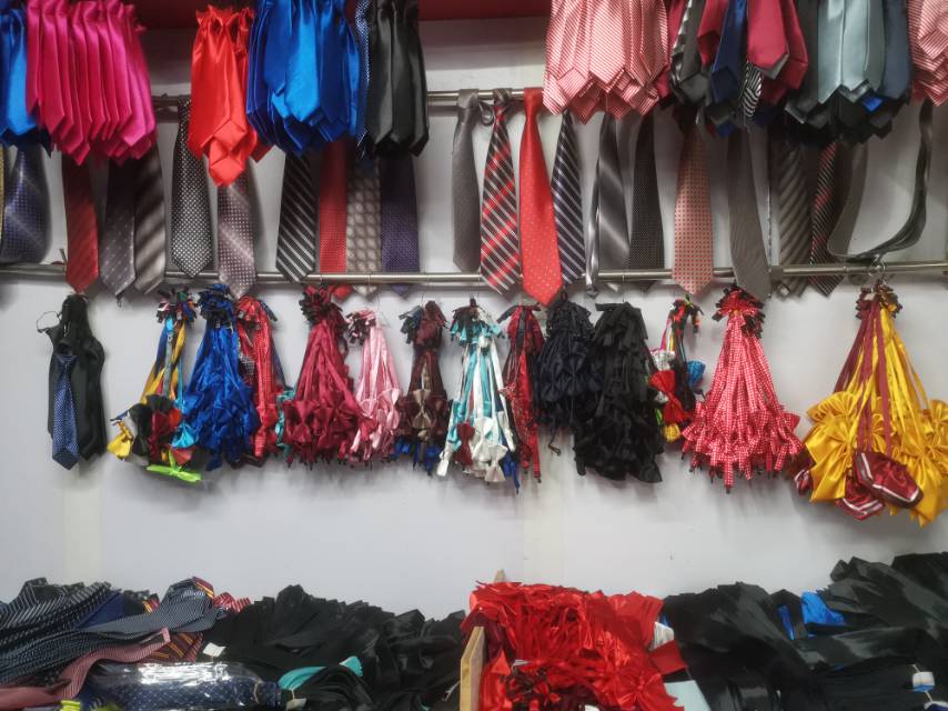 Fuli Wang Tie Shop describe pic - 1