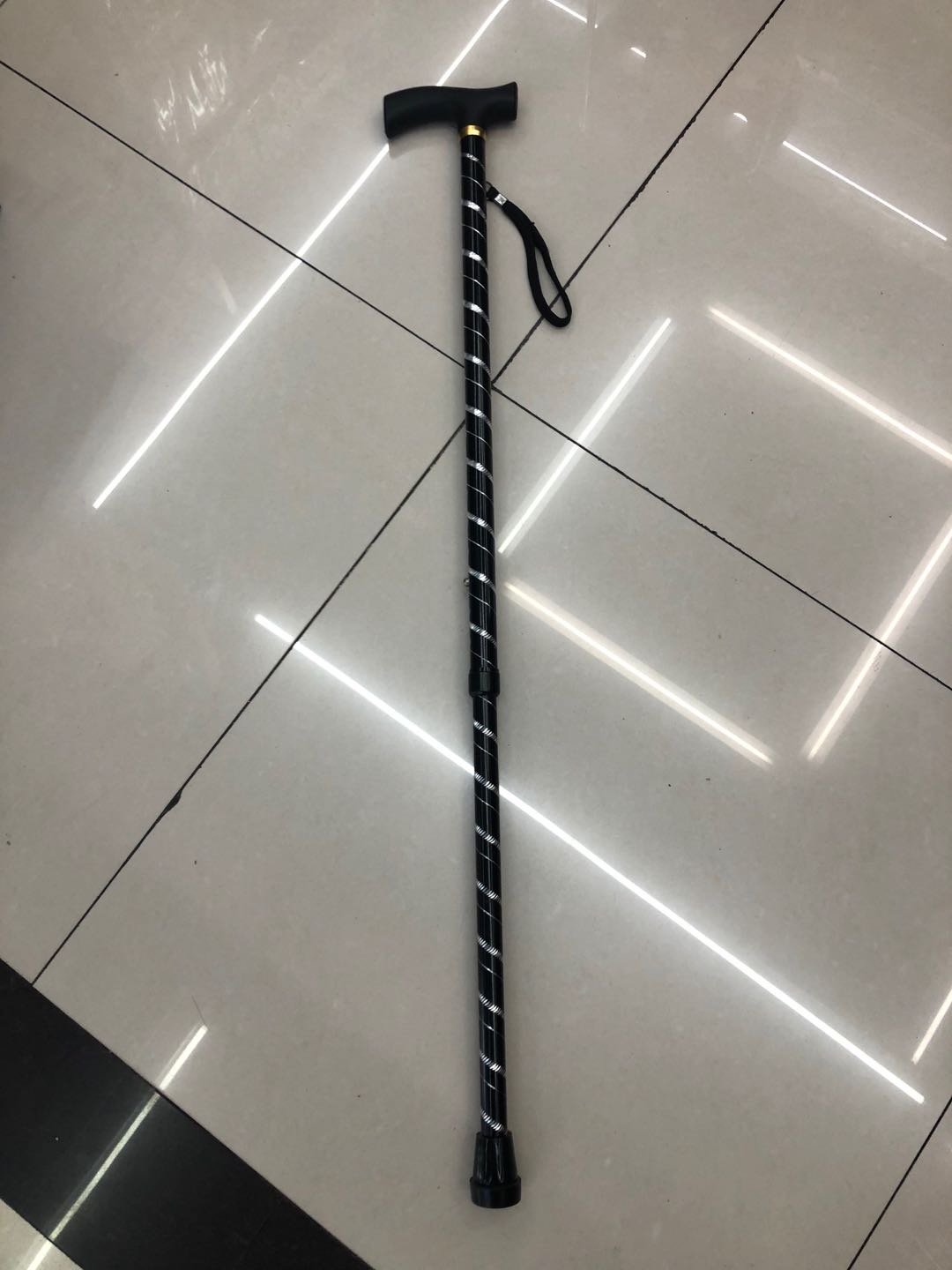 刮胡刀胡须刀/登山杖手杖/金刚木龙头拐杖/脱毛蜡豆/刻花拐杖细节图