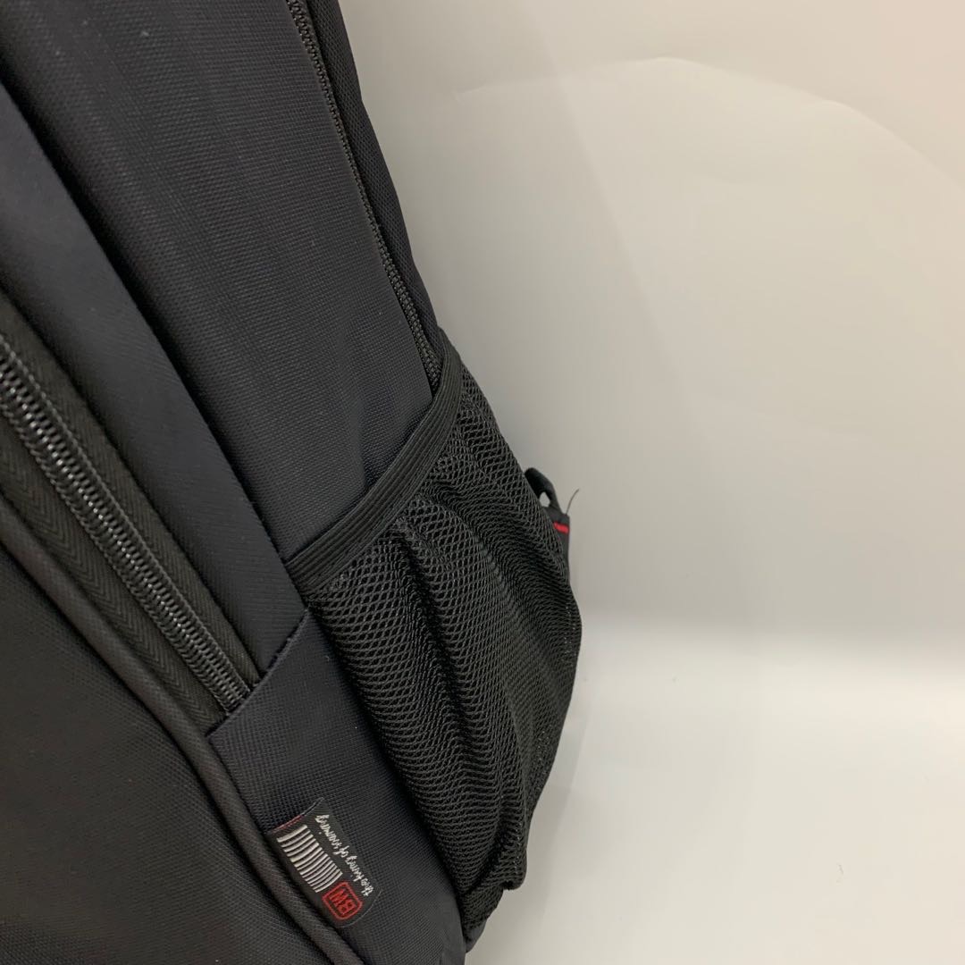 New black men's backpack, practical travel bag and casual bag details Picture