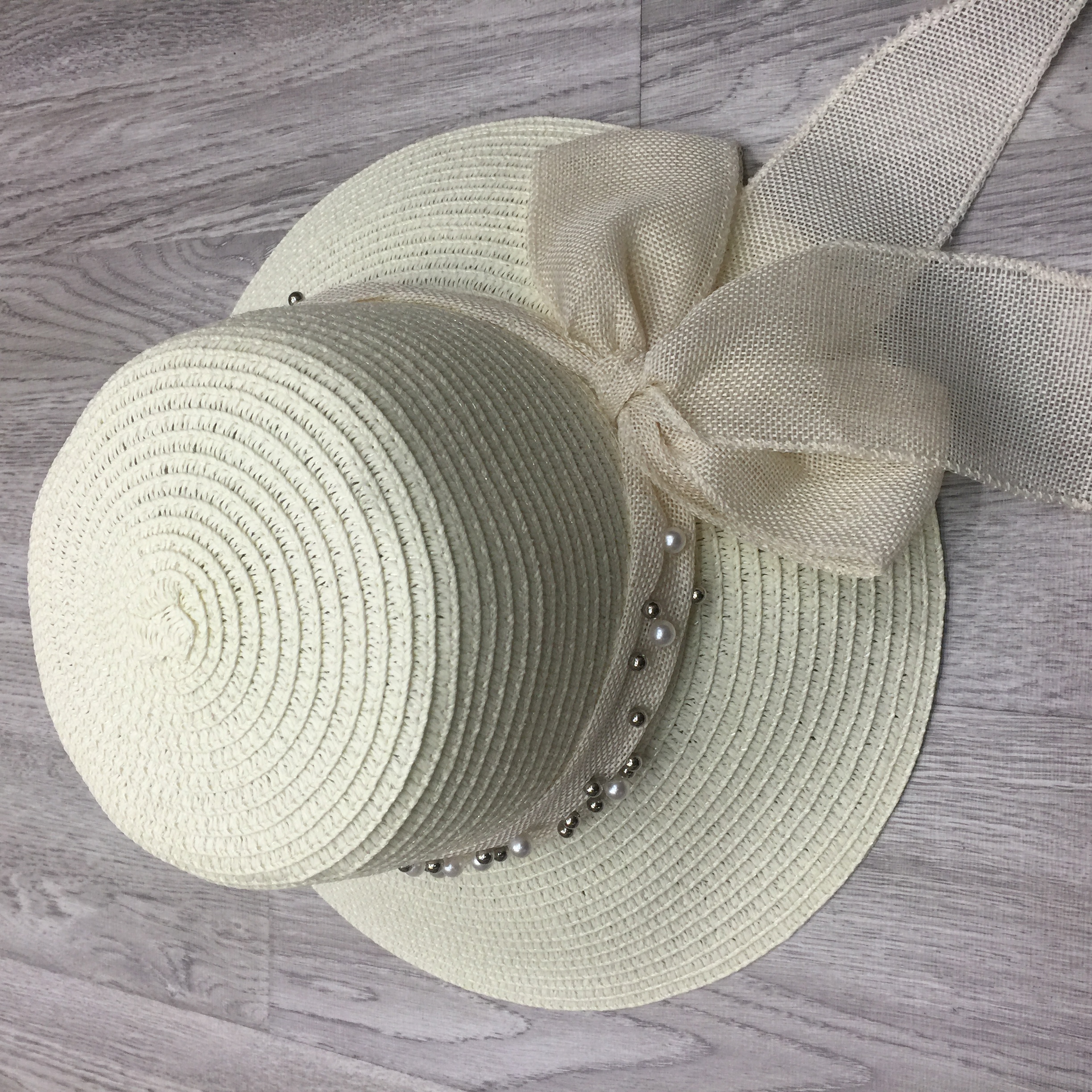 夏天休闲度假遮阳帽优雅法式珍珠白色小檐平顶草帽沙滩小礼帽子女