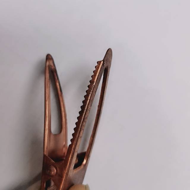 Xuebo Jewelry Accessories DIY Factory specializes in electroplated red copper gripper straight clips, bb clips, gripper hair clips, hair bands, hair comb accessories, handcrafted accessories processing, and hair accessories Specification image