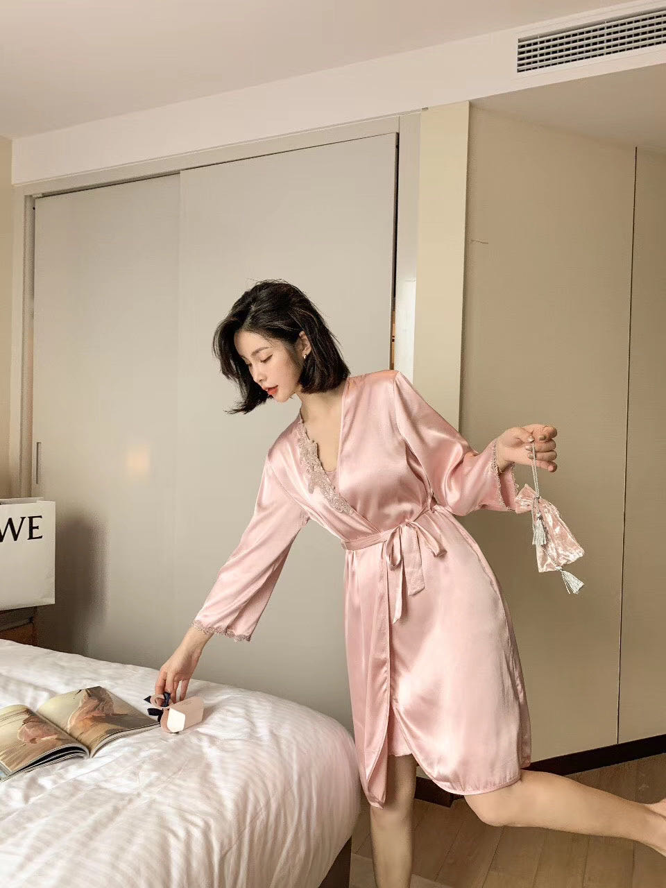 Summer thin silk short-sleeved lace, sexy silk, spring and autumn large size for pajama women Specification image