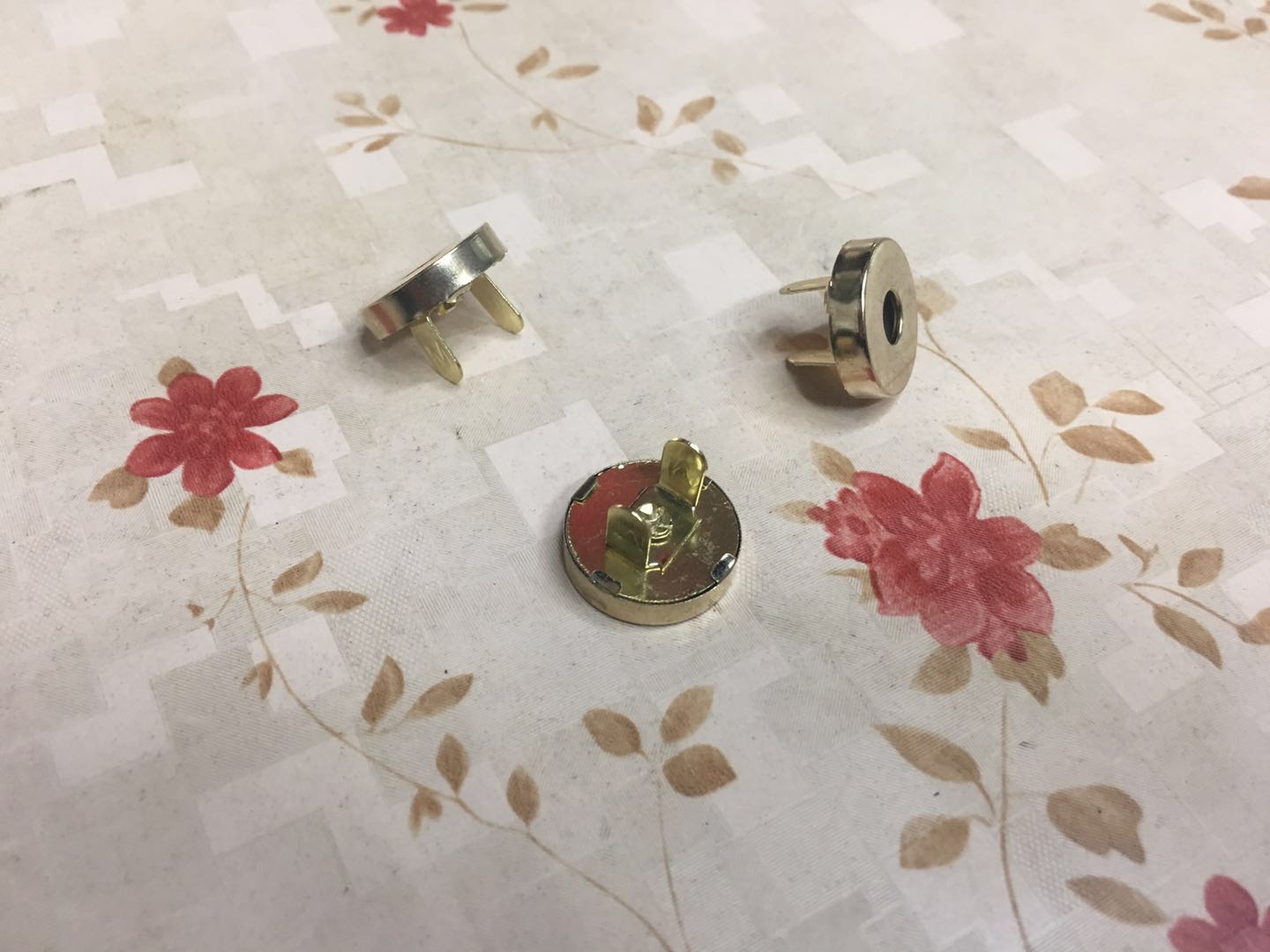 全实双脚金色磁铁纽扣箱包磁扣服饰暗扣DIY