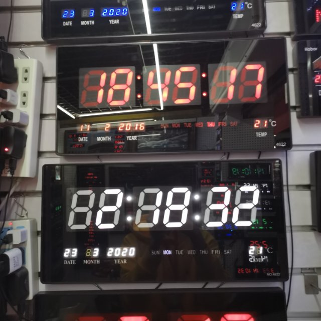 万年历电子钟新款家用客厅壁挂超薄创意led数码万年历