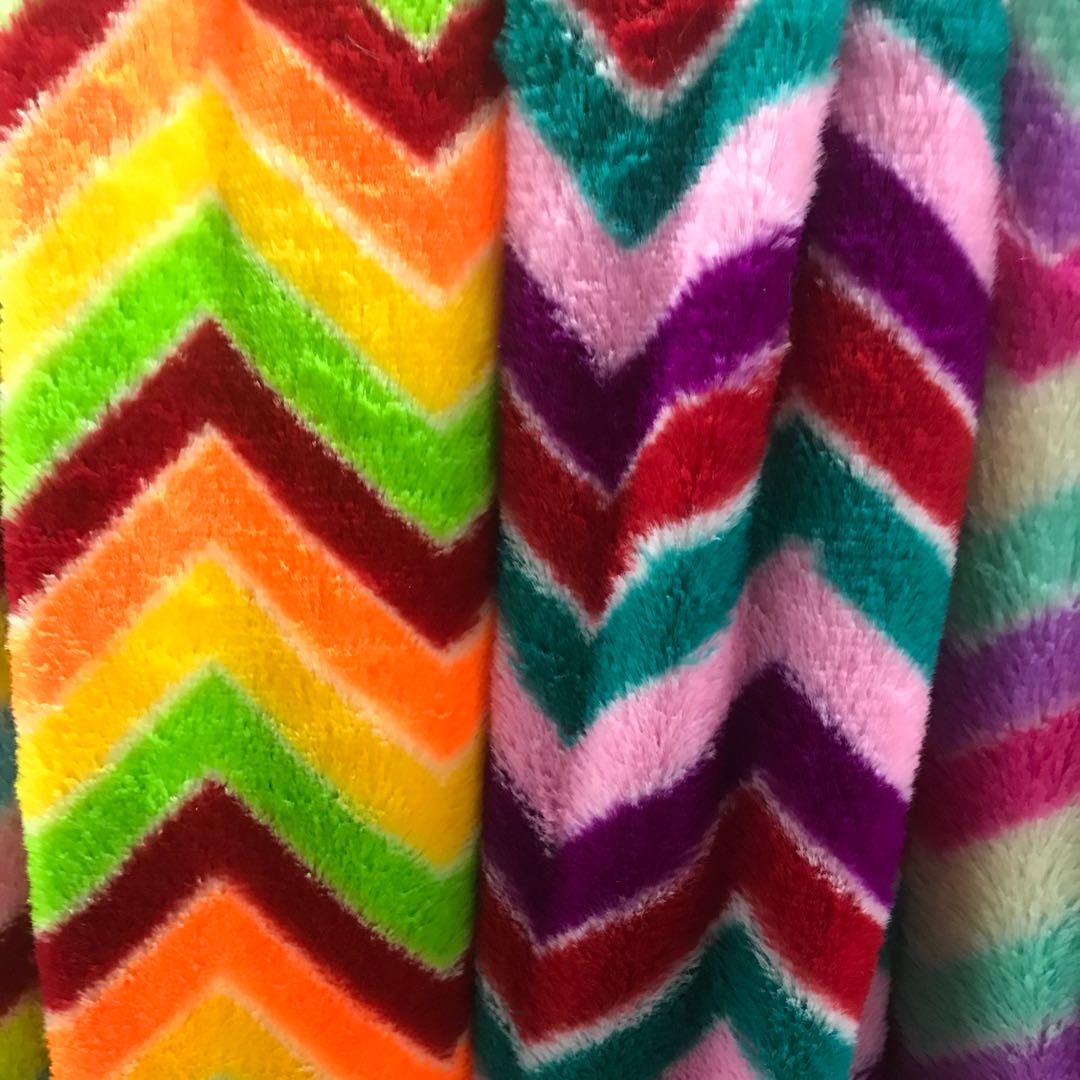 Colorful Pv Velvet Scarf Hat Pajamas Blanket Clothing Toy Crafts details Picture