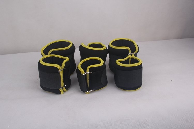 Hand-binding sandbags, wrist guards, ultra-thin invisible weight-bearing equipment, fitness equipment, iron sand running sandbags, children's sports goods Specification image