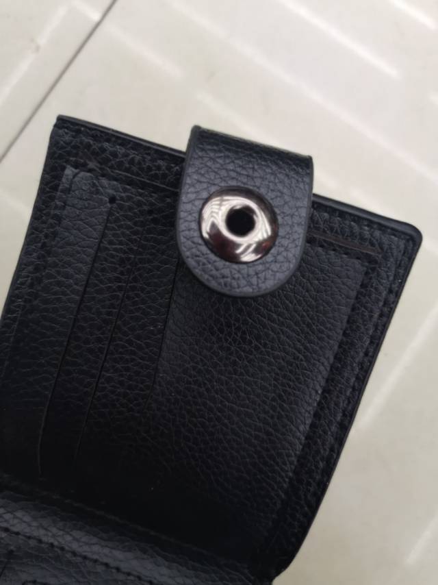 Men's Small Wallet Men's Multi-Functional Compact Ultra-Thin Folding Soft Leather Wallet Can Hold The Driver's License Specification drawing