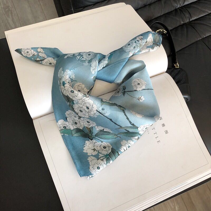 Fashion Trend Casual All Match Plum Blossom Pattern Scarf Specification drawing