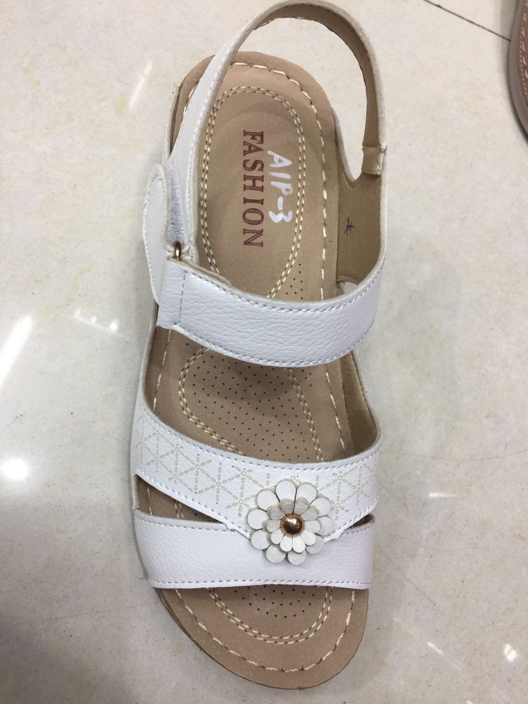 春夏新品撞色蝴蝶结厚底休闲运动凉拖鞋细节图