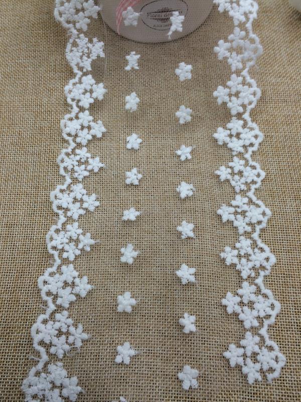 Guangdong fabric lace clothing accessories water-soluble embroidery lace nylon lace new style