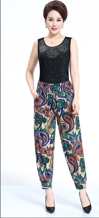 Spring style women's trousers for middle-aged and elderly people: high-waisted outerwear, long pants and bottom pants