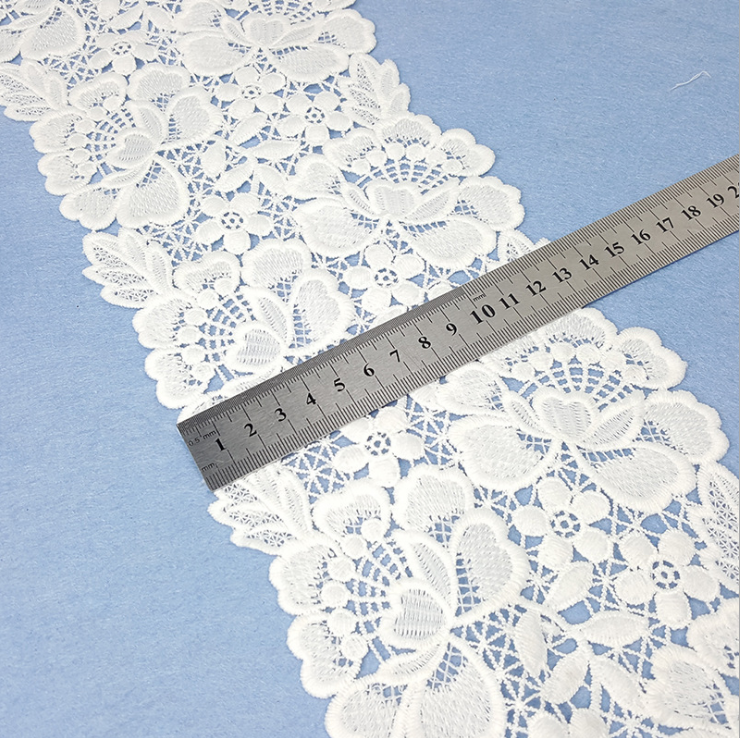In-stock milk thread water-soluble embroidered wide lace with large barcode and hollowed-out lace embroidered dress accessories