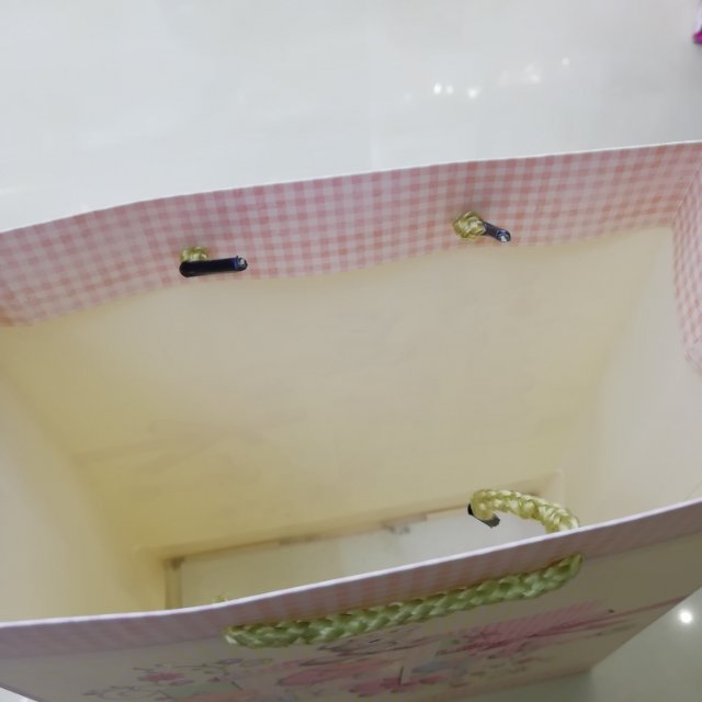 Cute cartoon bear handbag gift bag details Picture