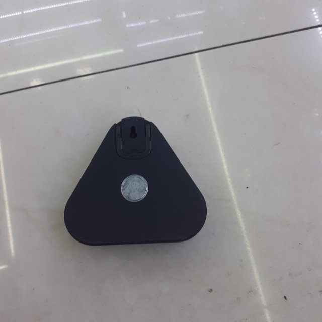 新款热卖三角电灯  LED强光照明灯细节图