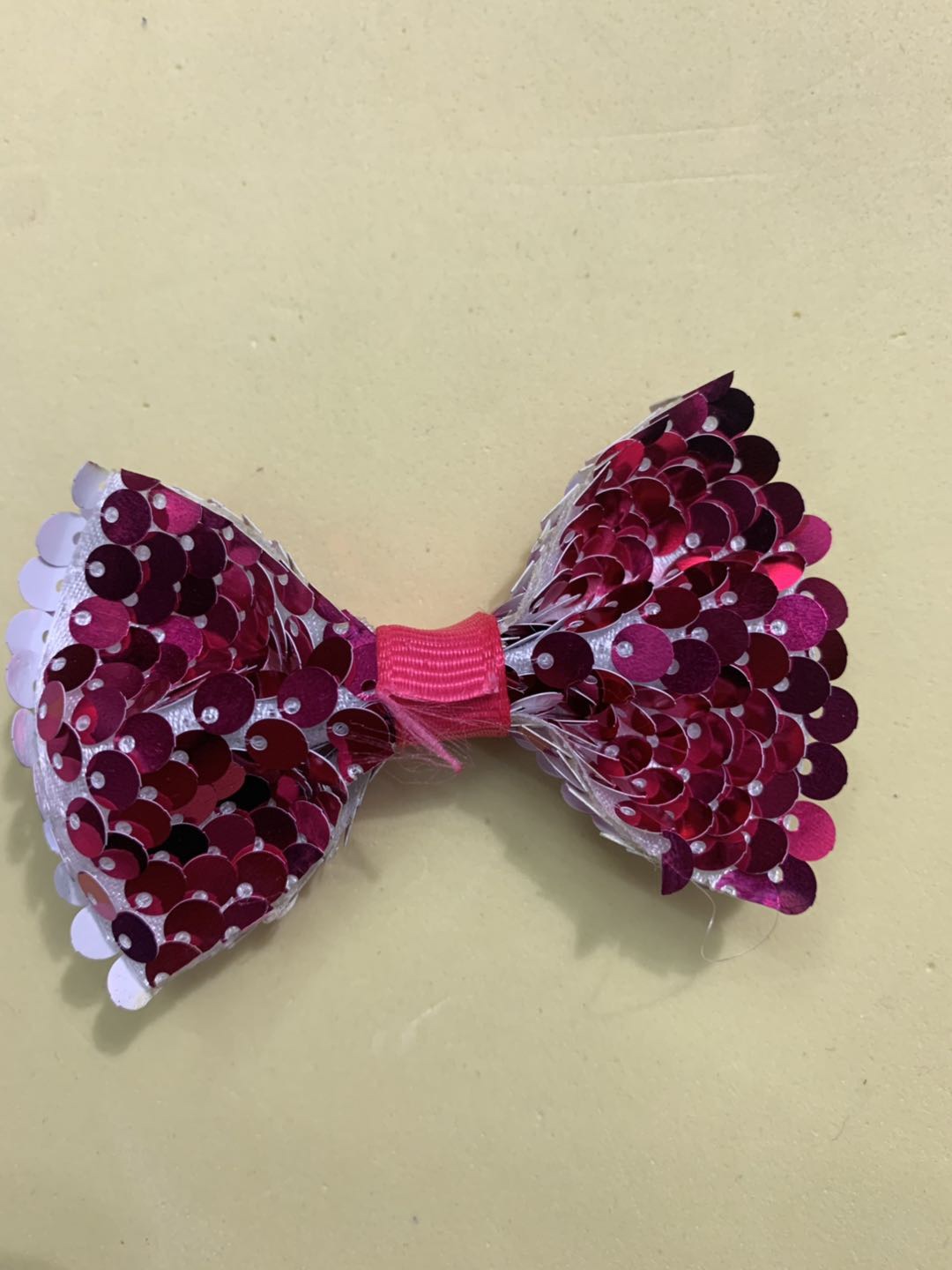 翻片5厘米蝴蝶结发饰服饰搭配工艺装饰配件产品图