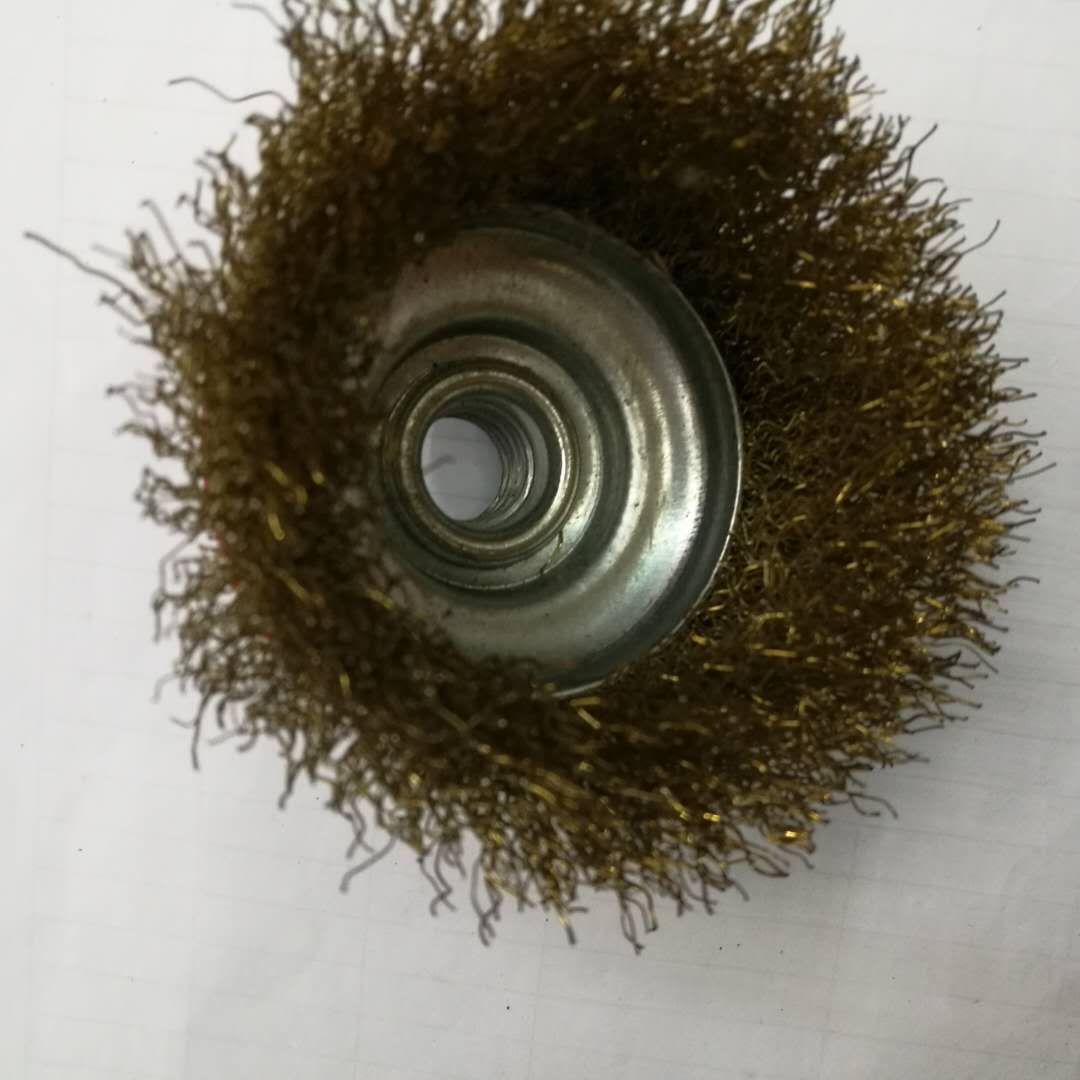 碗型钢丝轮金属除锈抛光钢丝刷角磨机除锈机金属打磨加厚钢丝轮产品图