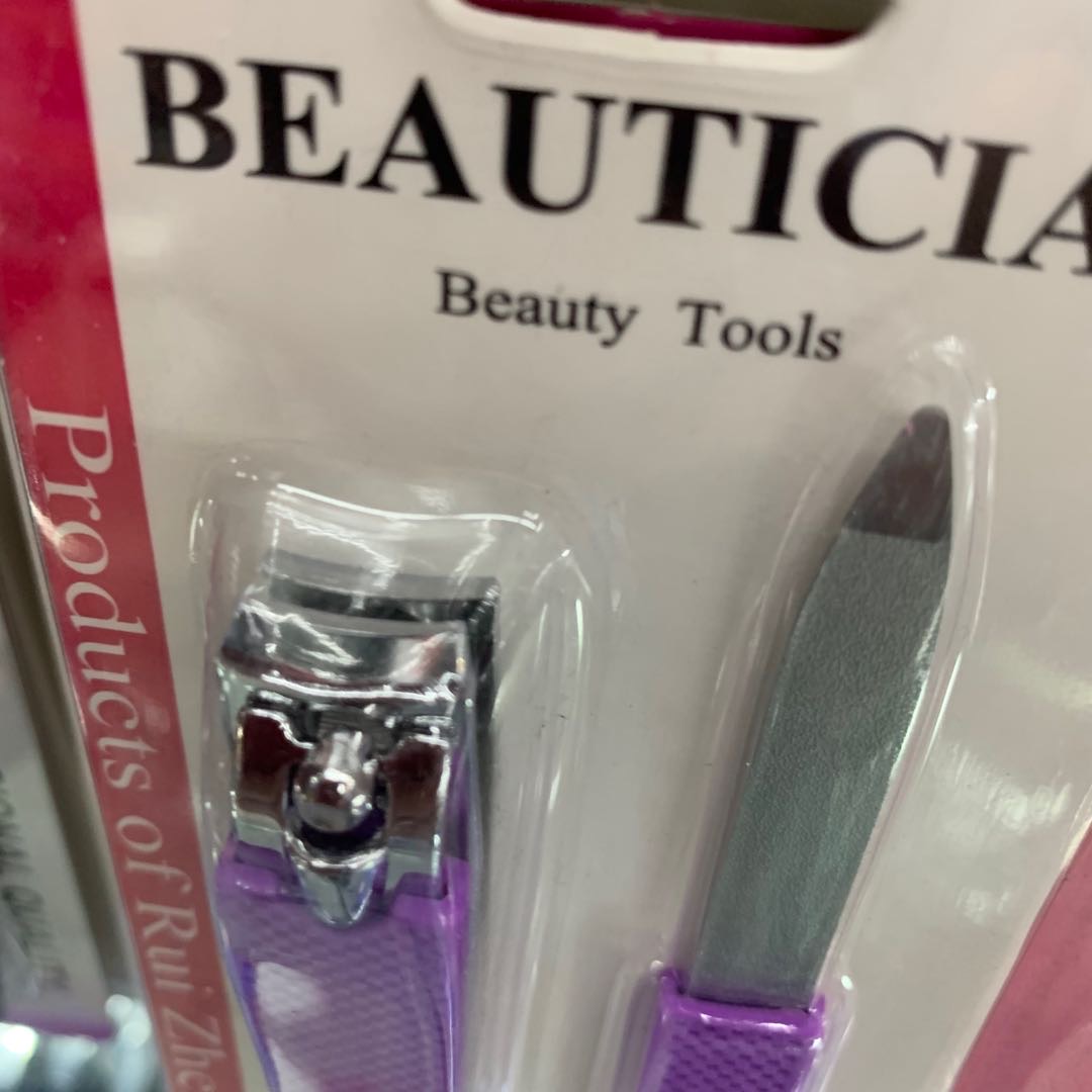 紫色指甲剪指甲刀套装产品图