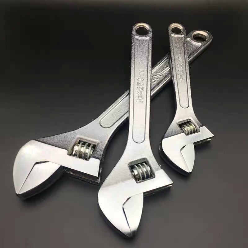 正齐活动扳手工具活口板子多功能快速活扳手大开口家用五金工具产品图