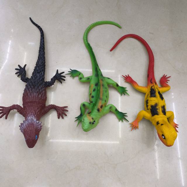 儿童玩具蜥蜴软胶静态仿真动物套装
