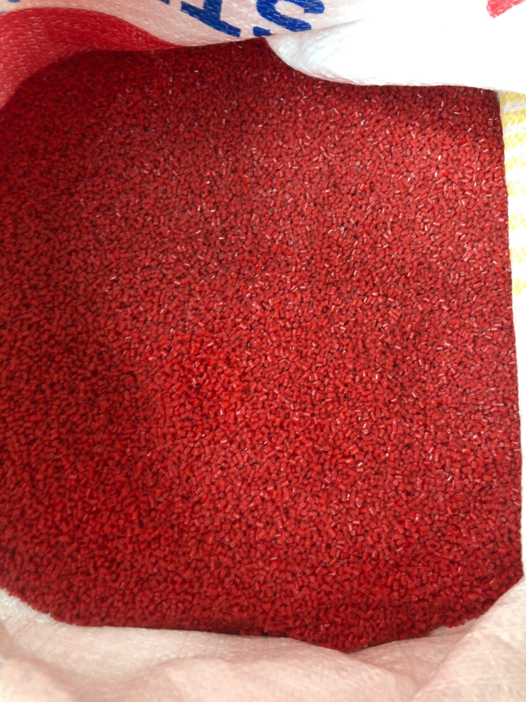 甬鑫塑料红色小颗粒状特级ABS（回料）