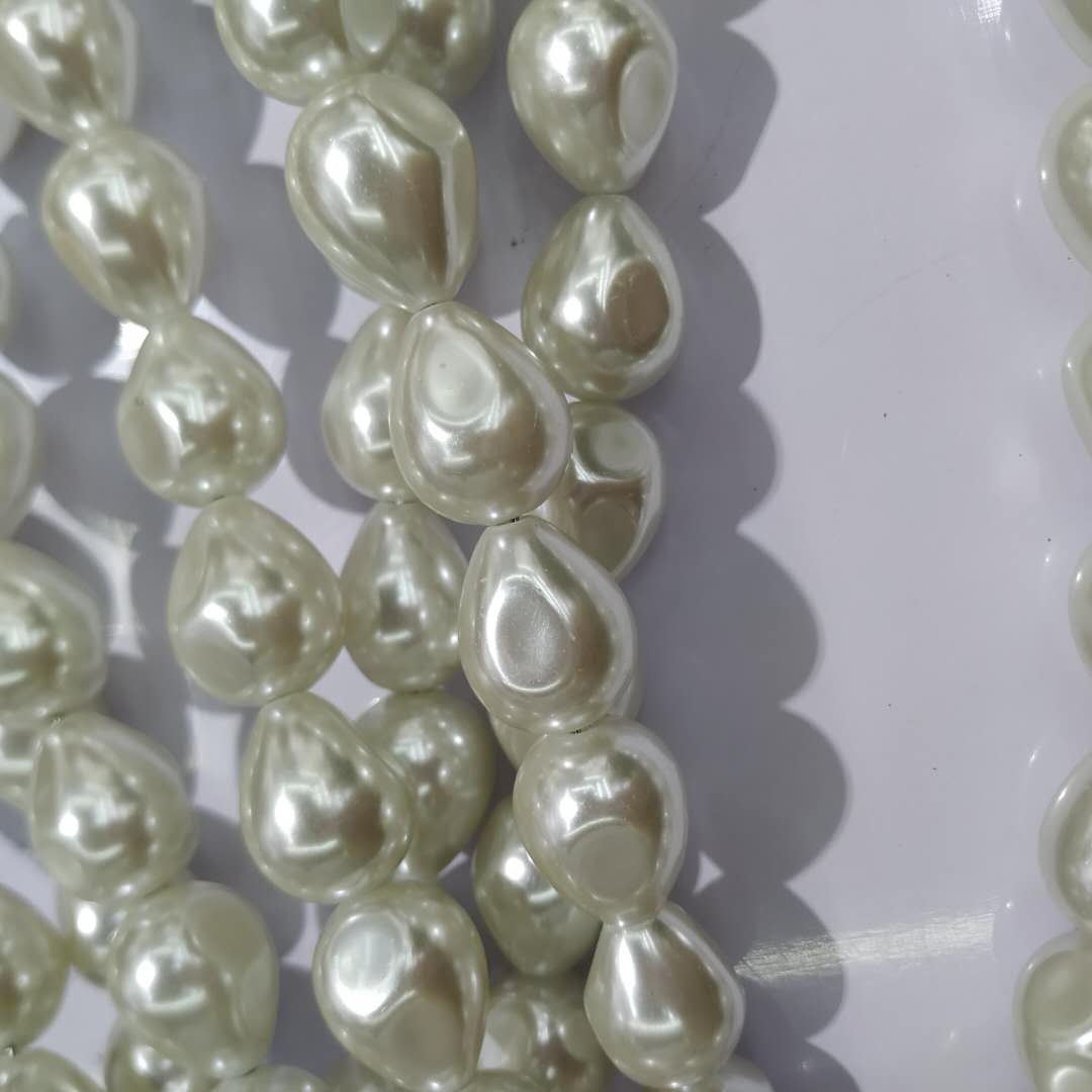 Milky white imitation glass pearl bracelet with beads, DIY handcrafted creative accessory and craft jewelry details Picture