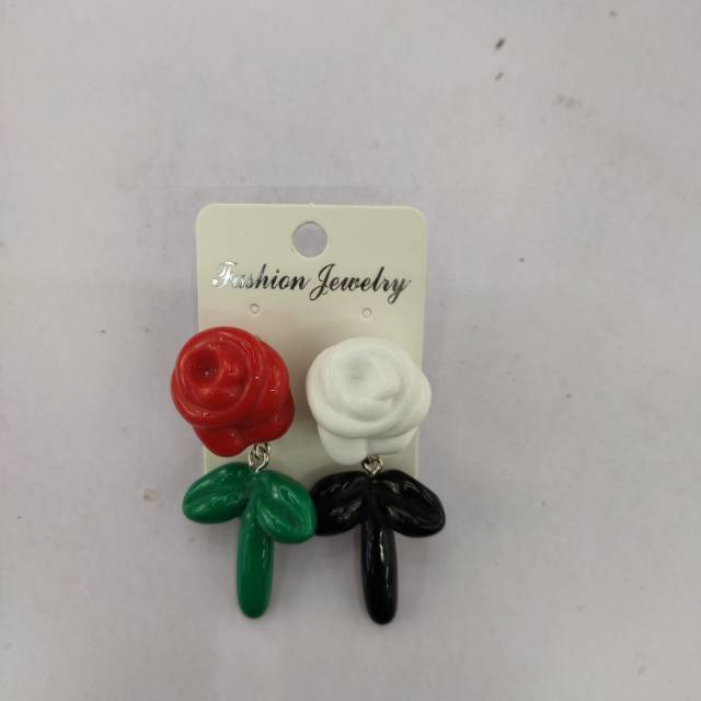 Original Design Niche Fashion Spring Flower Earrings Pearl Studs details Picture