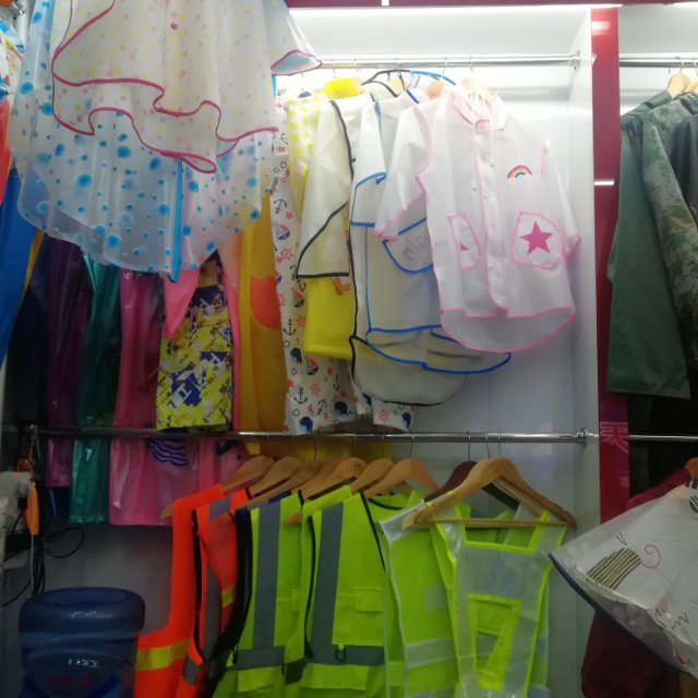 New Dynasty rain gear describe pic - 3