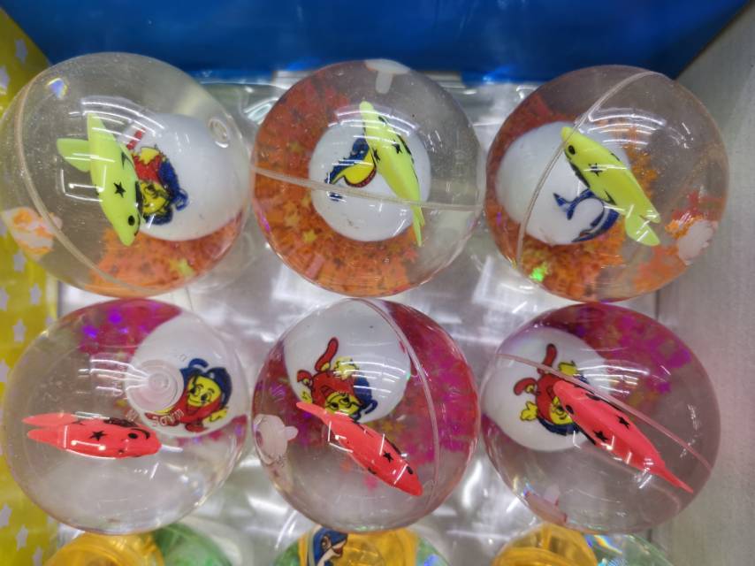 65MM cartoon fish flash bouncing crystal ball details Picture