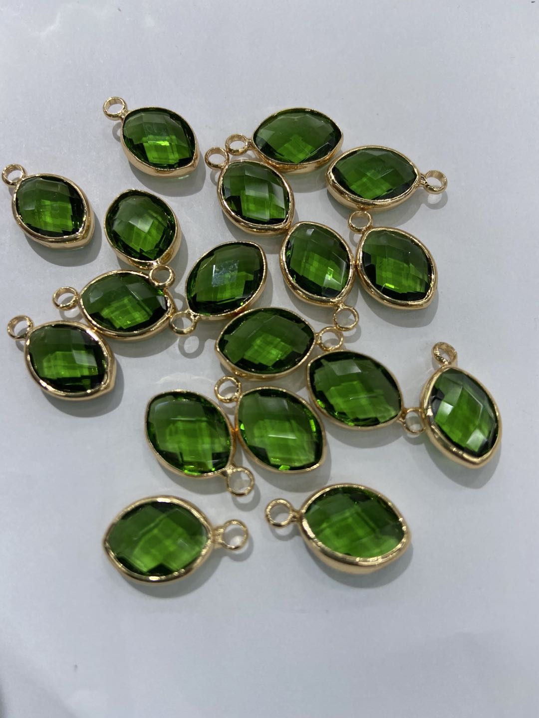 DIY饰品配件  树叶形状包边水晶吊坠产品图