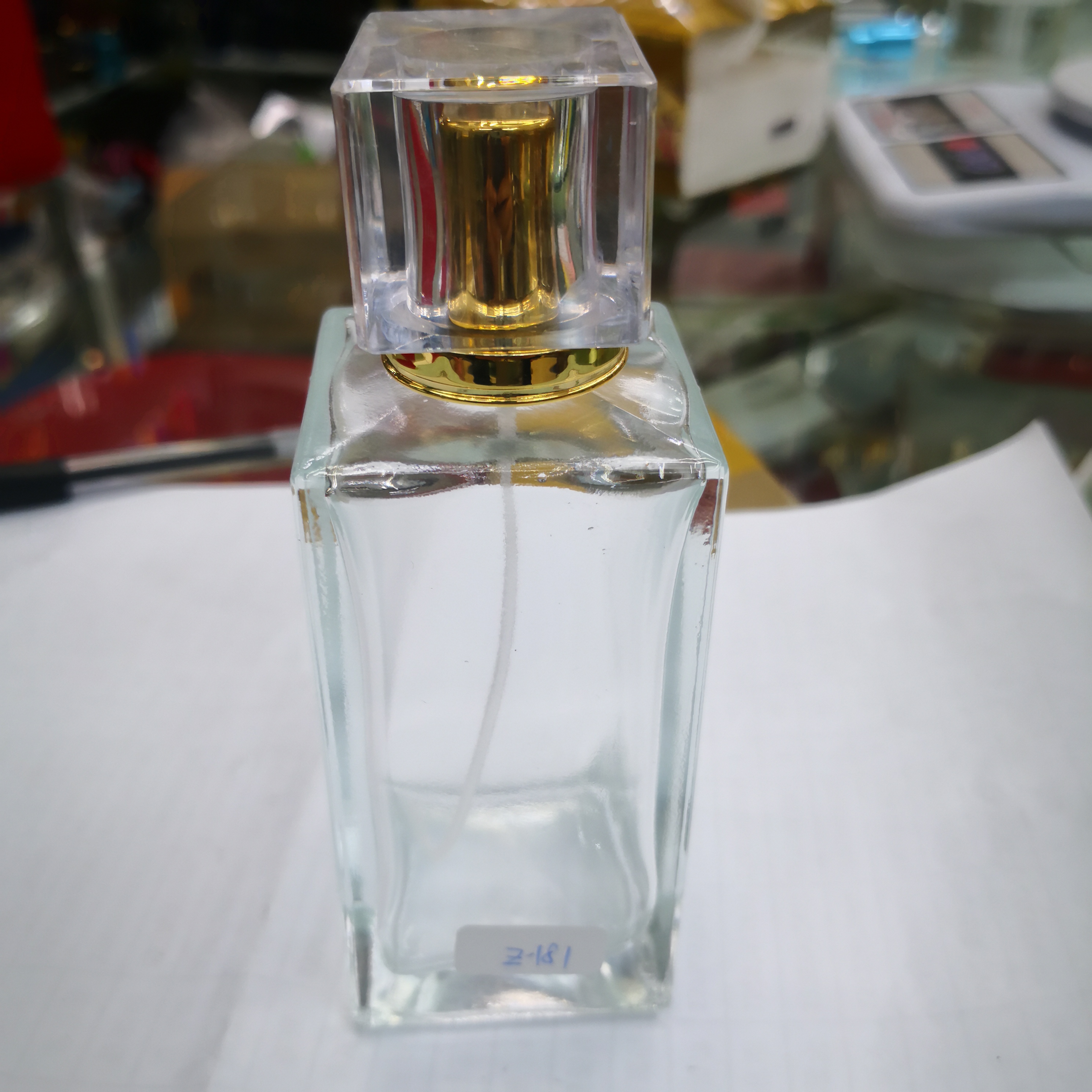 方形玻璃透明加厚香水瓶喷雾瓶