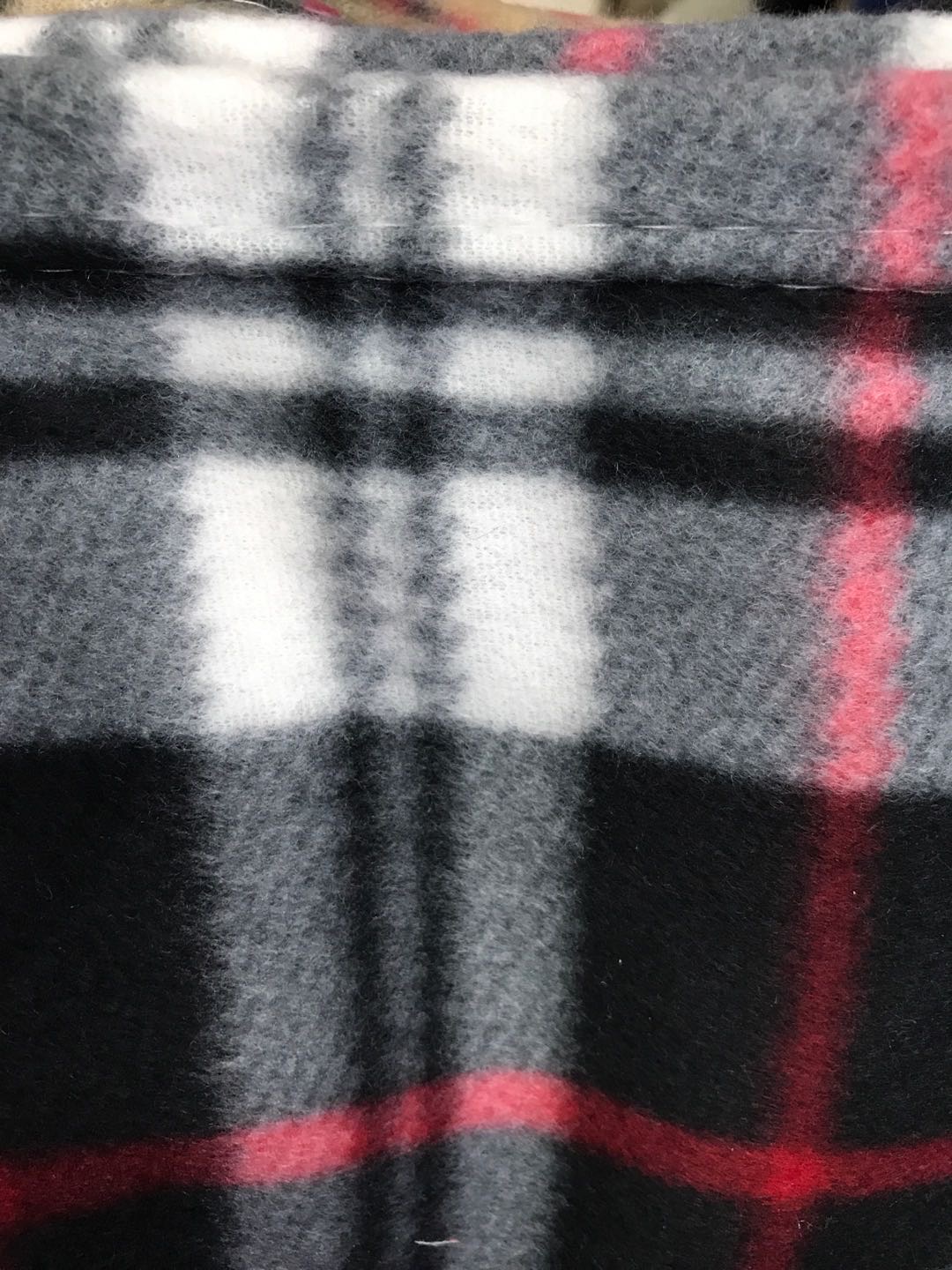 Simple English Plaid Mixed Flannel Extra Soft Blanket Specification drawing