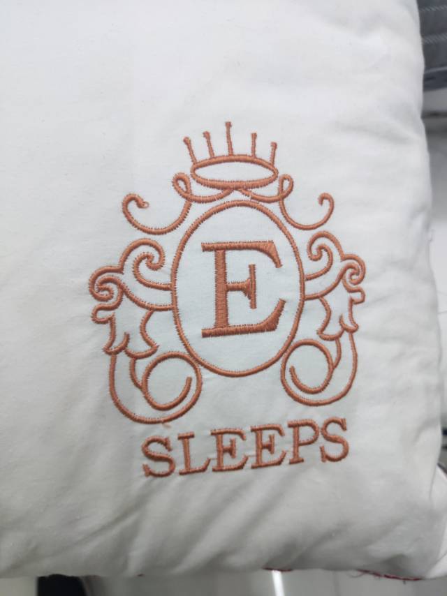 2020 New European-Style Health Pillow For Comfort Sleep details Picture