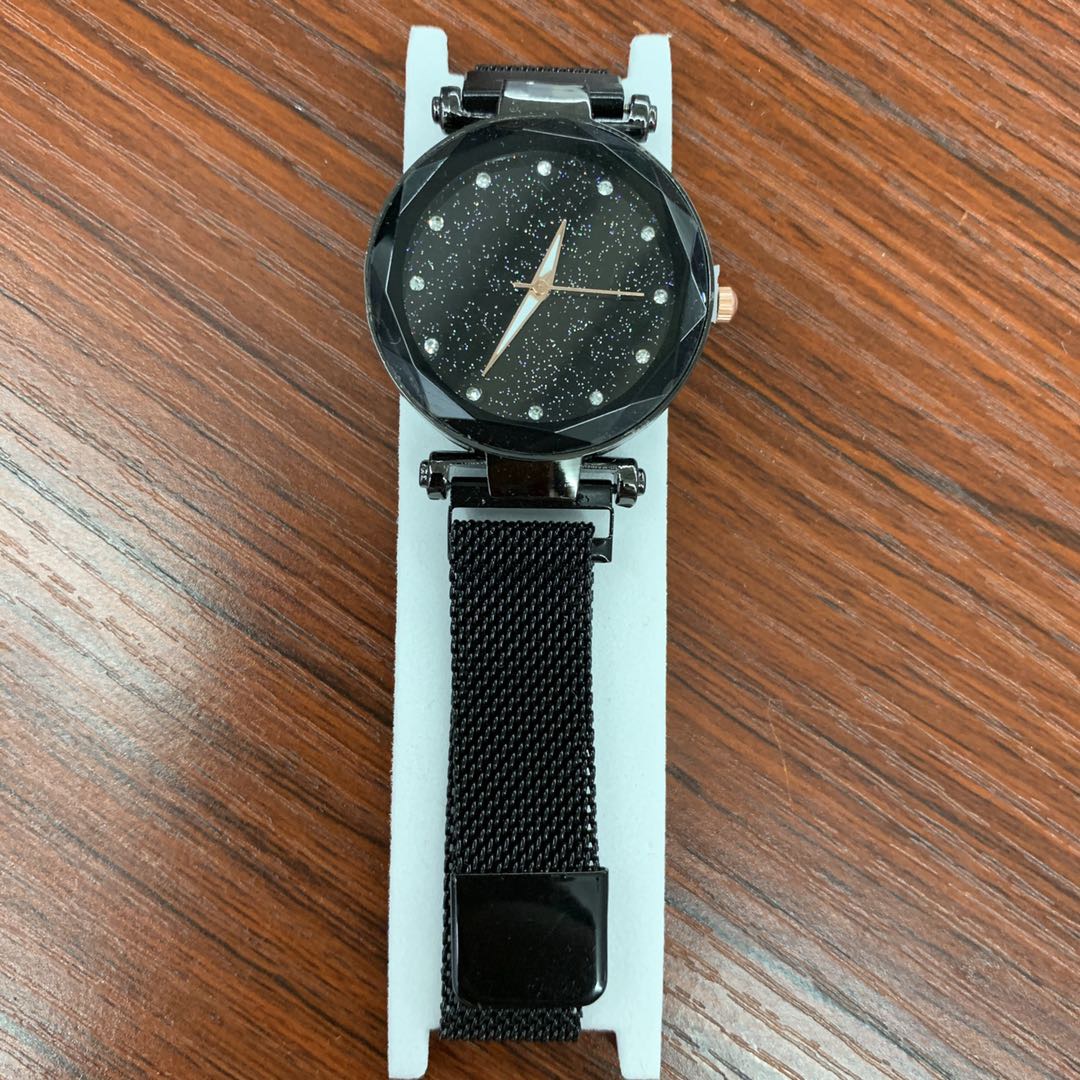Web celebrity star watch female students Korean version of simple ladies magnet net with lazy waterproof quartz watch fashion watch thumbnail