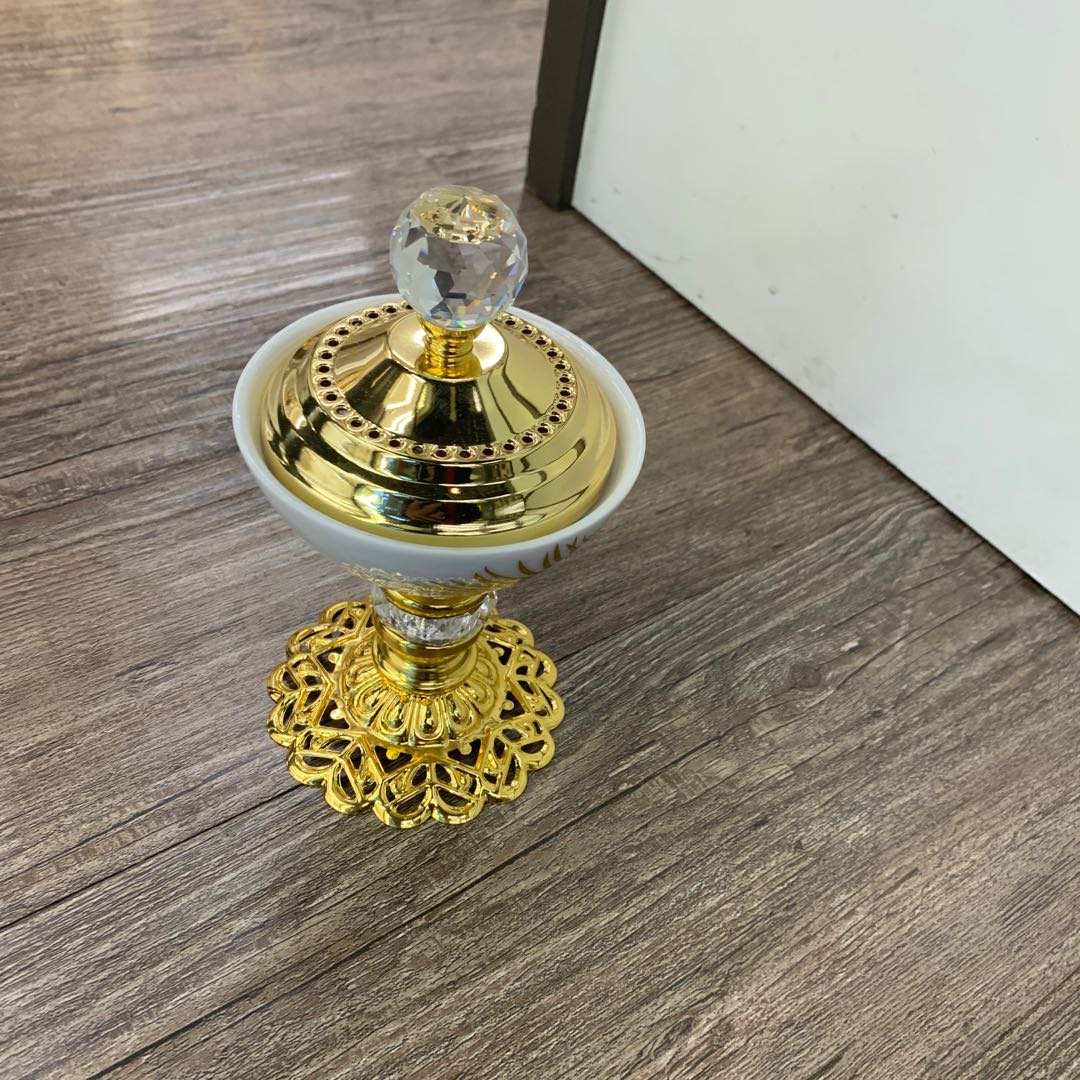 水晶盖金色中东阿拉伯金属香炉白色陶瓷底桌面香炉装饰摆件图