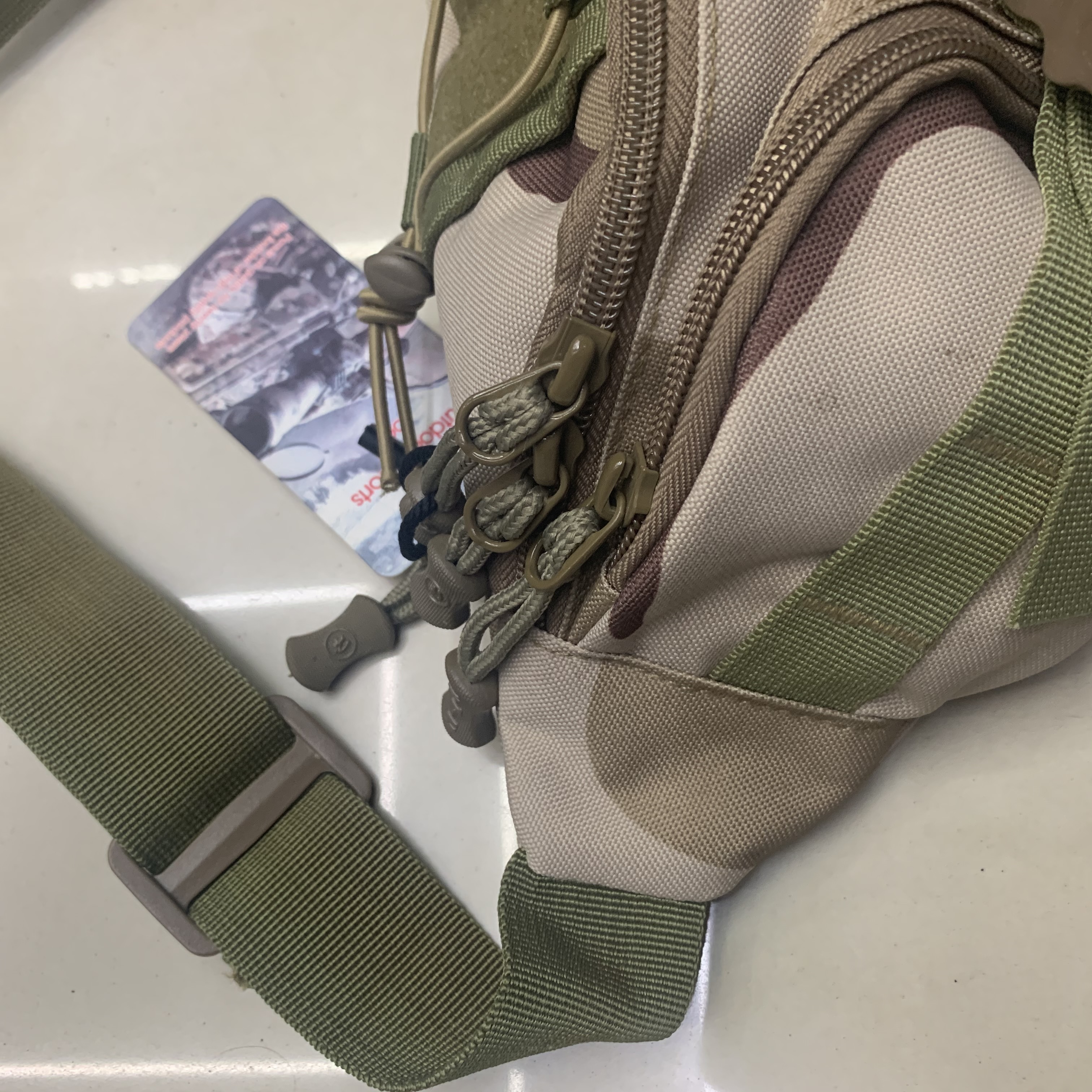 腰包/运动包/休闲包产品图