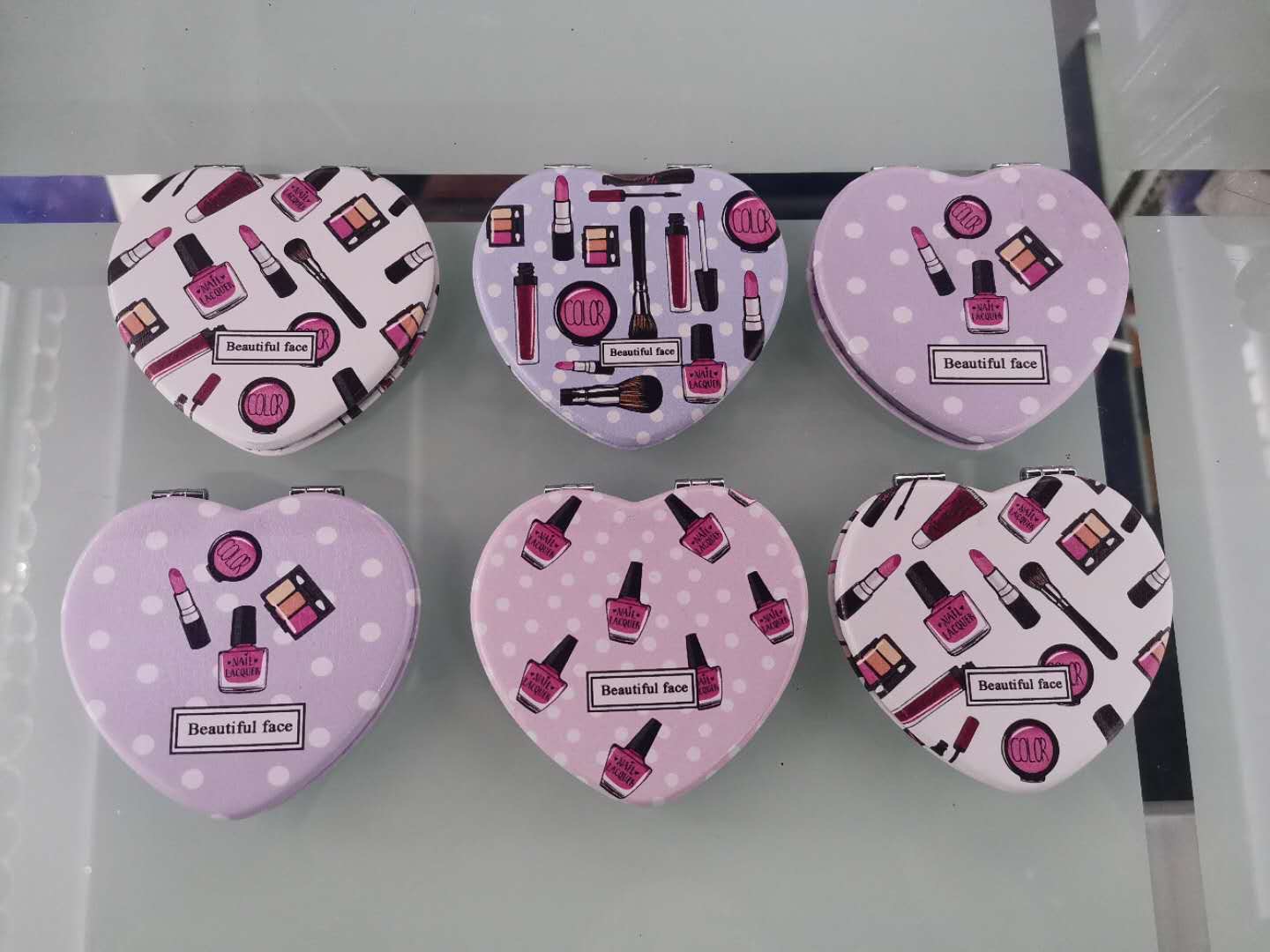 爱心创意随身双面小镜子便携可折叠学生PU皮化妆镜卡通可爱心形镜子