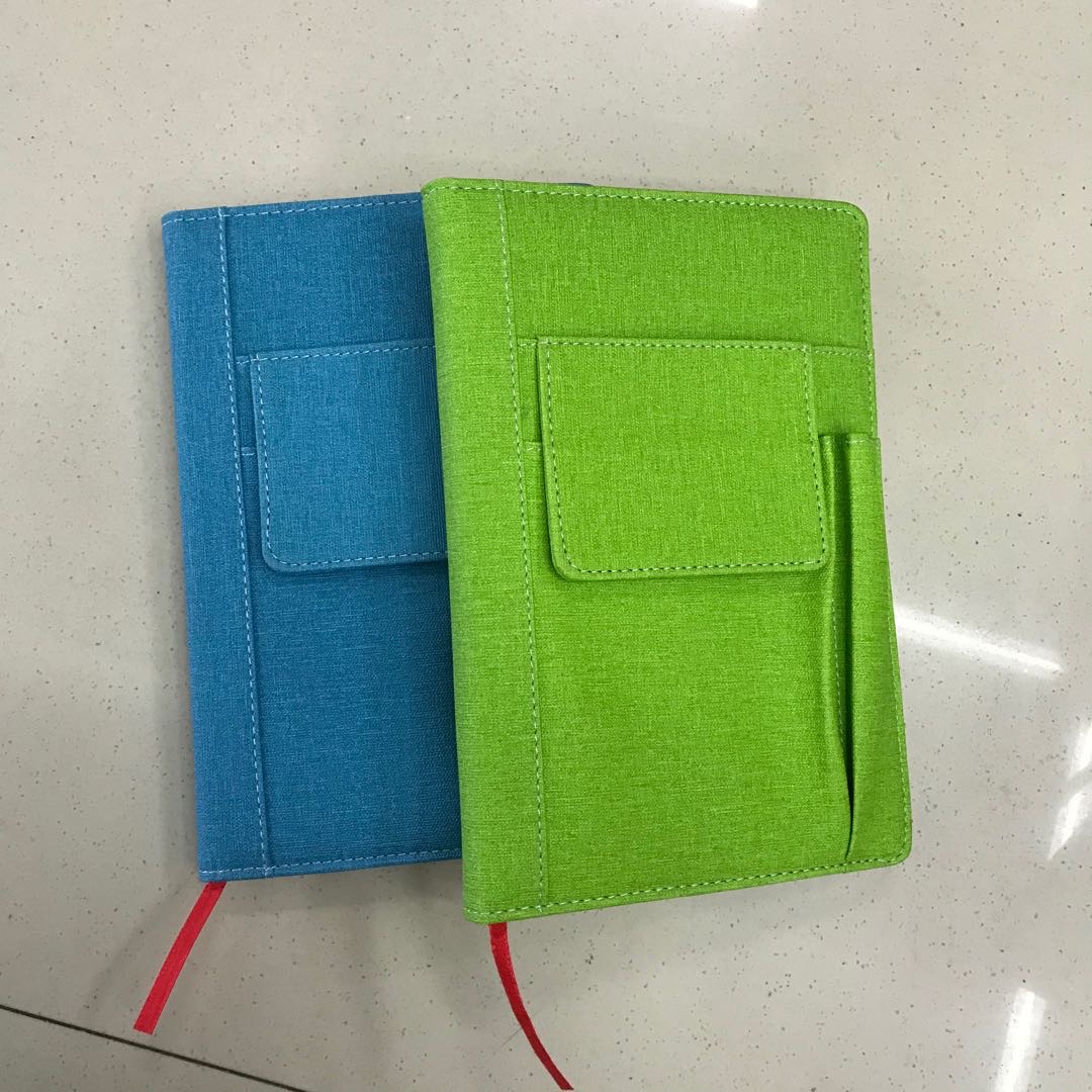 定制a5商务笔记本文具记事本超厚简约复古笔记本子文艺精致皮面带扣大学生B5工作会议记录本日记本