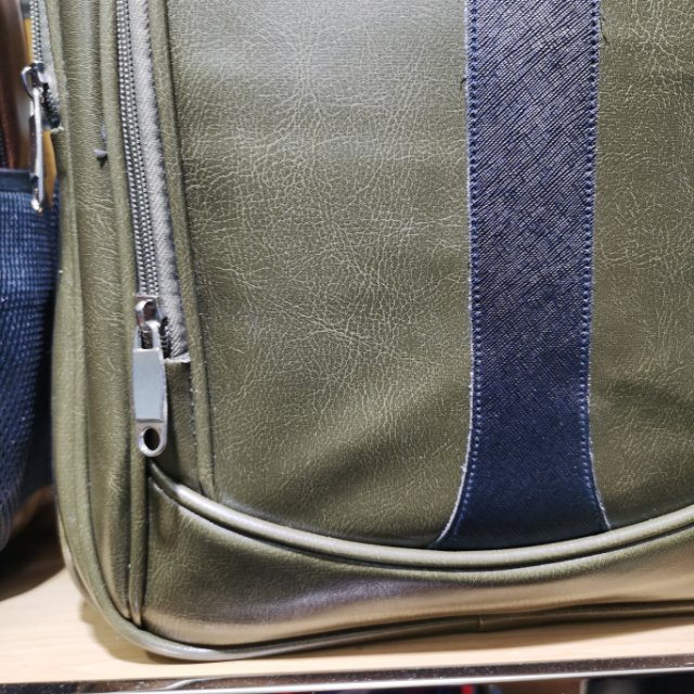 2020年新款学生休闲包挎包旅行包背包书包细节图