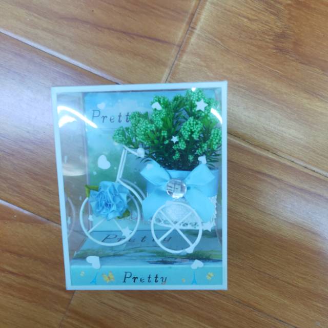 厂家直销多色花型自行车摆件产品图