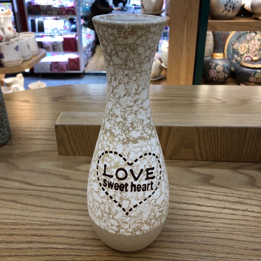 Love ceramic flower pot crafts Home decoration decoration European-style retro vase thumbnail