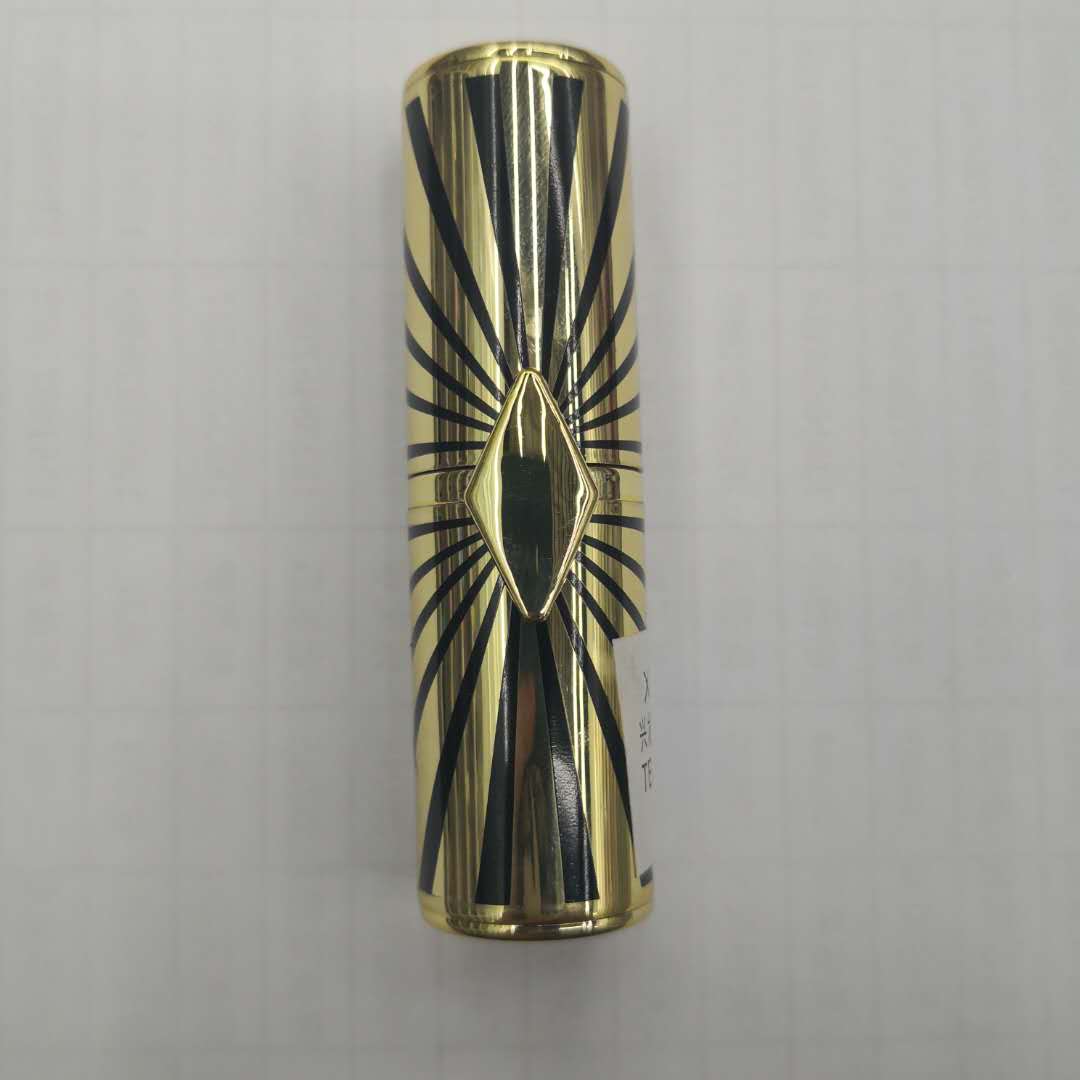 金色口红空管塑料材质卡扣设计