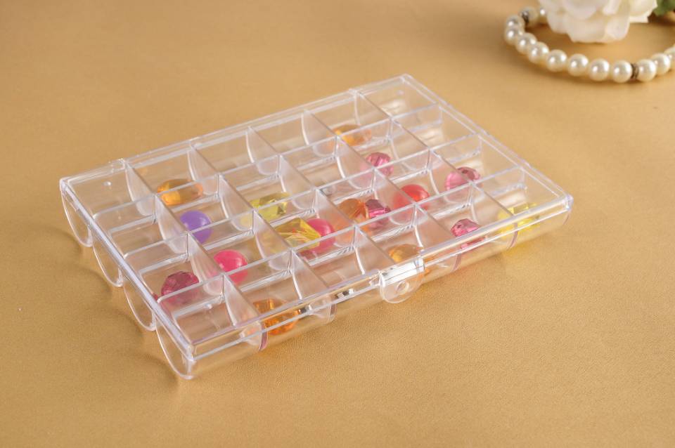 702手工DIY珠子小五金6格收纳盒批发销售