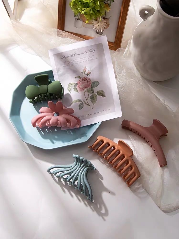 Premium hair accessories, best-selling hair bands, hair clips, hair bands, hair coils, hair clips, and back clips Specification image