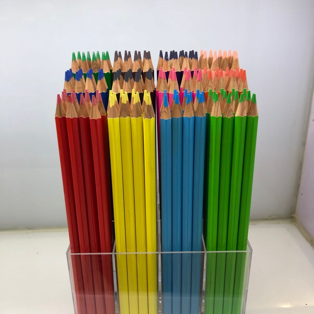 画画学生绘画套装填色画笔可溶性水溶款彩色铅笔