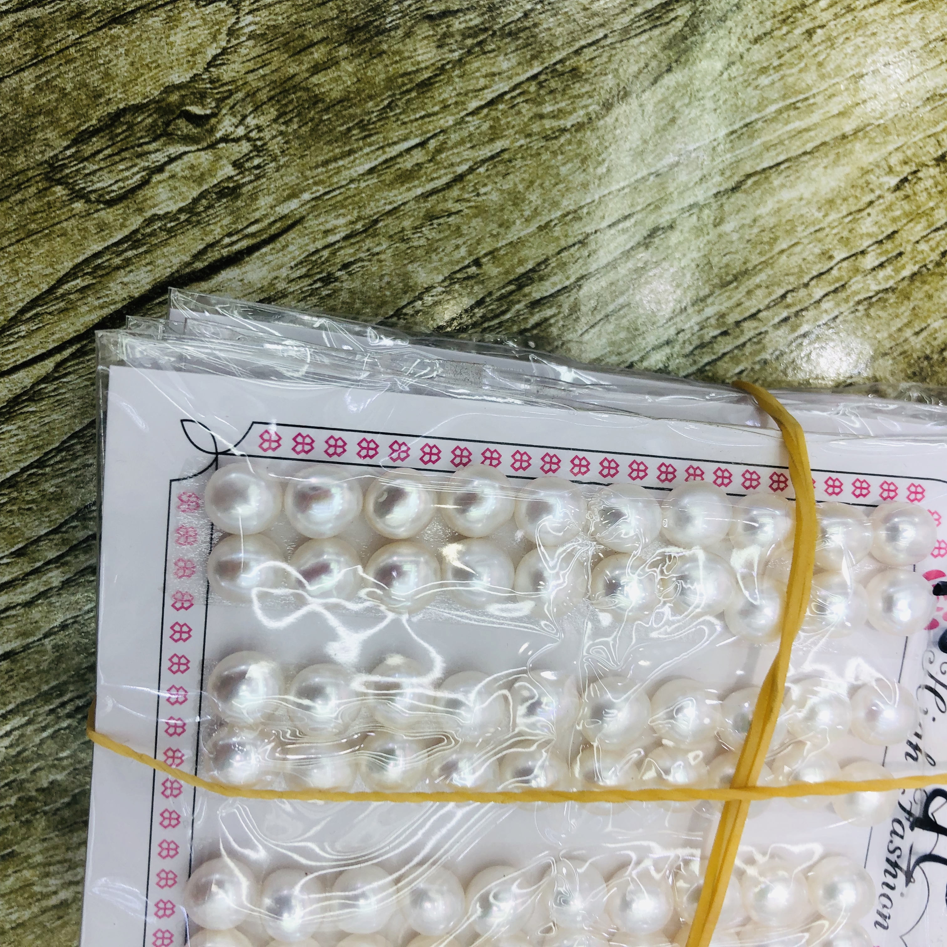 Wholesale of pearls: Self-produced and self-sold natural freshwater pearls, bread pearls, bare pearls, steamed buns pearls, and loose pearls details Picture