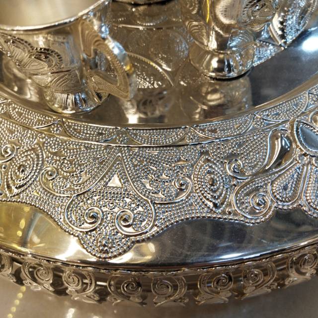 合金银色酒具细节图