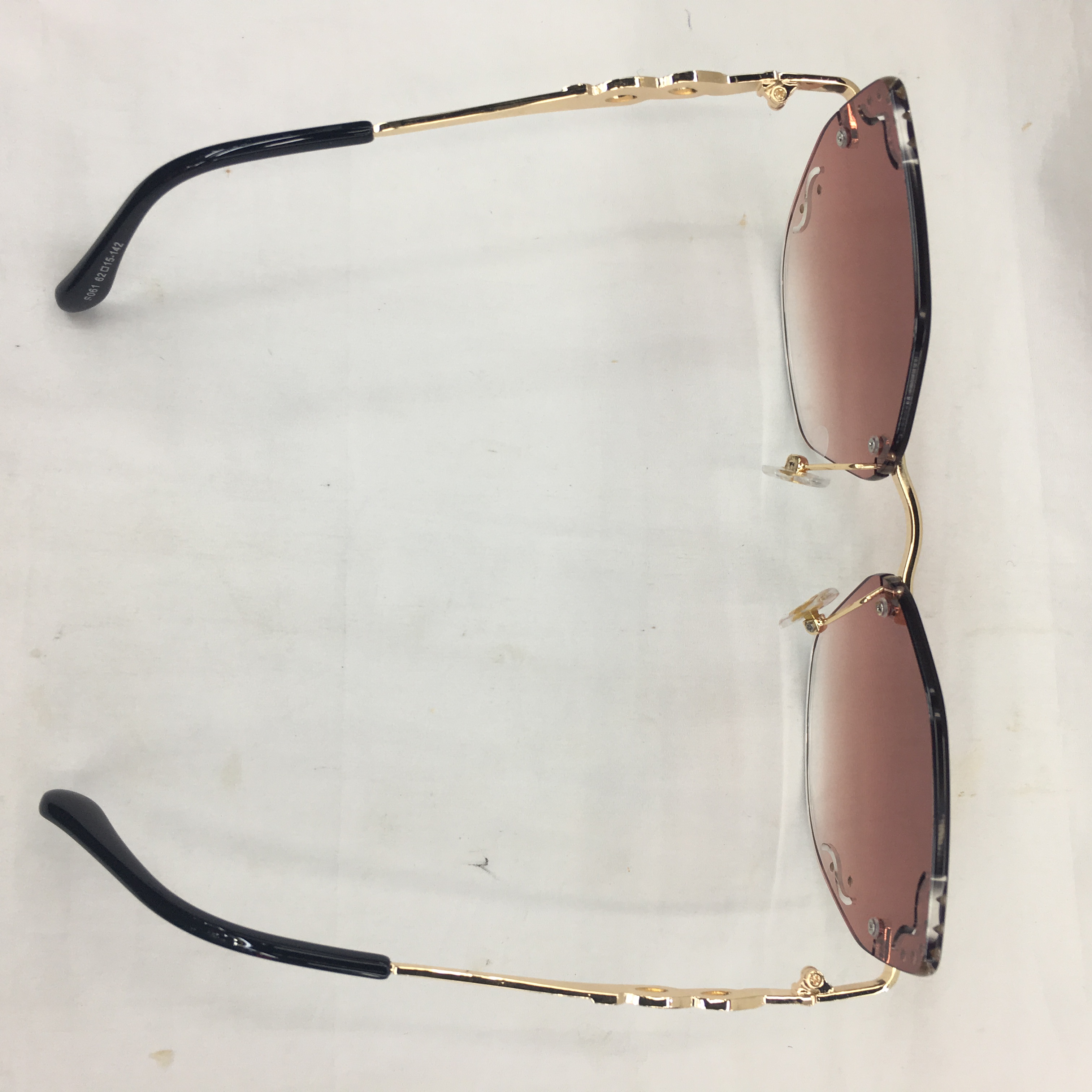 New Korean version of sunglasses for women, trendy and UV-resistant eyes, fashionable round face eye protection glasses Specification image