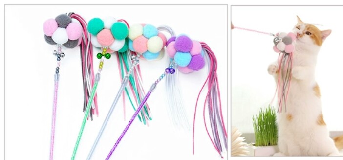 Three-color fur ball cat teaser for pet cats