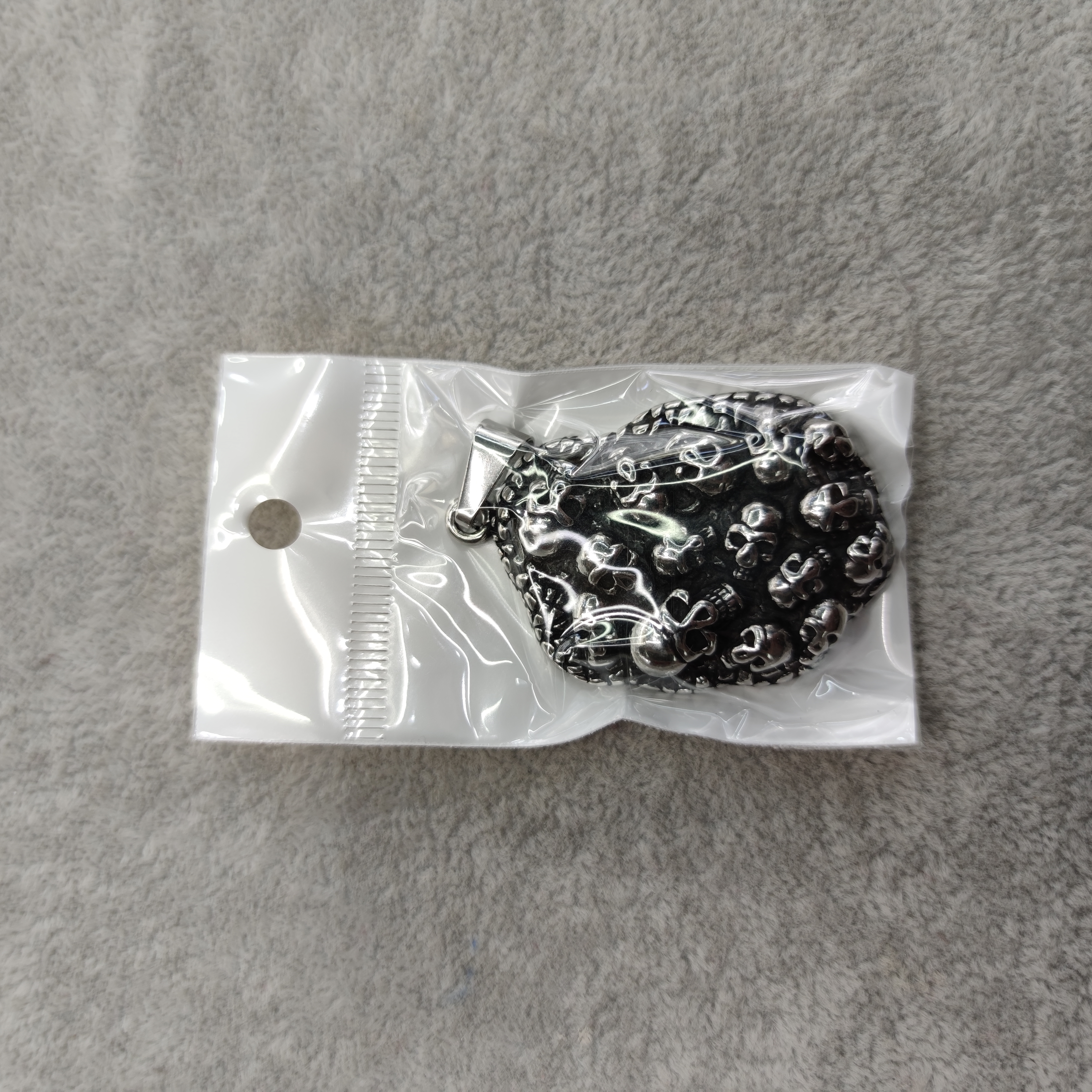 European and American style new retro skull pendant necklace accessories accessories personalized male accessories thumbnail