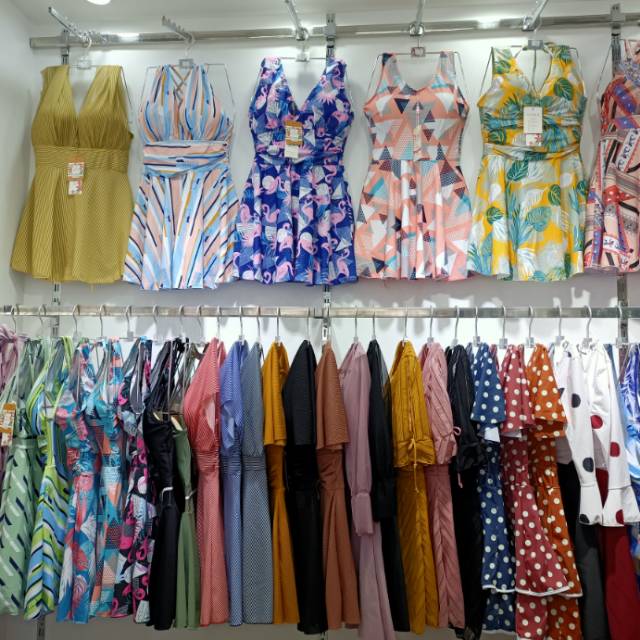 Lingxiu Liren Underwear Wholesale Center describe pic - 2